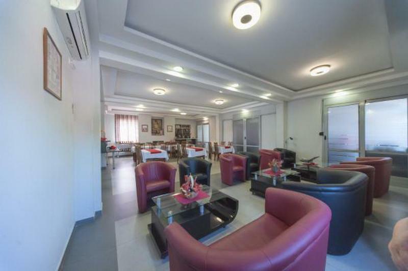Hotel Piramida Подгориця Екстер'єр фото