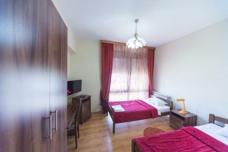 Hotel Piramida Подгориця Екстер'єр фото